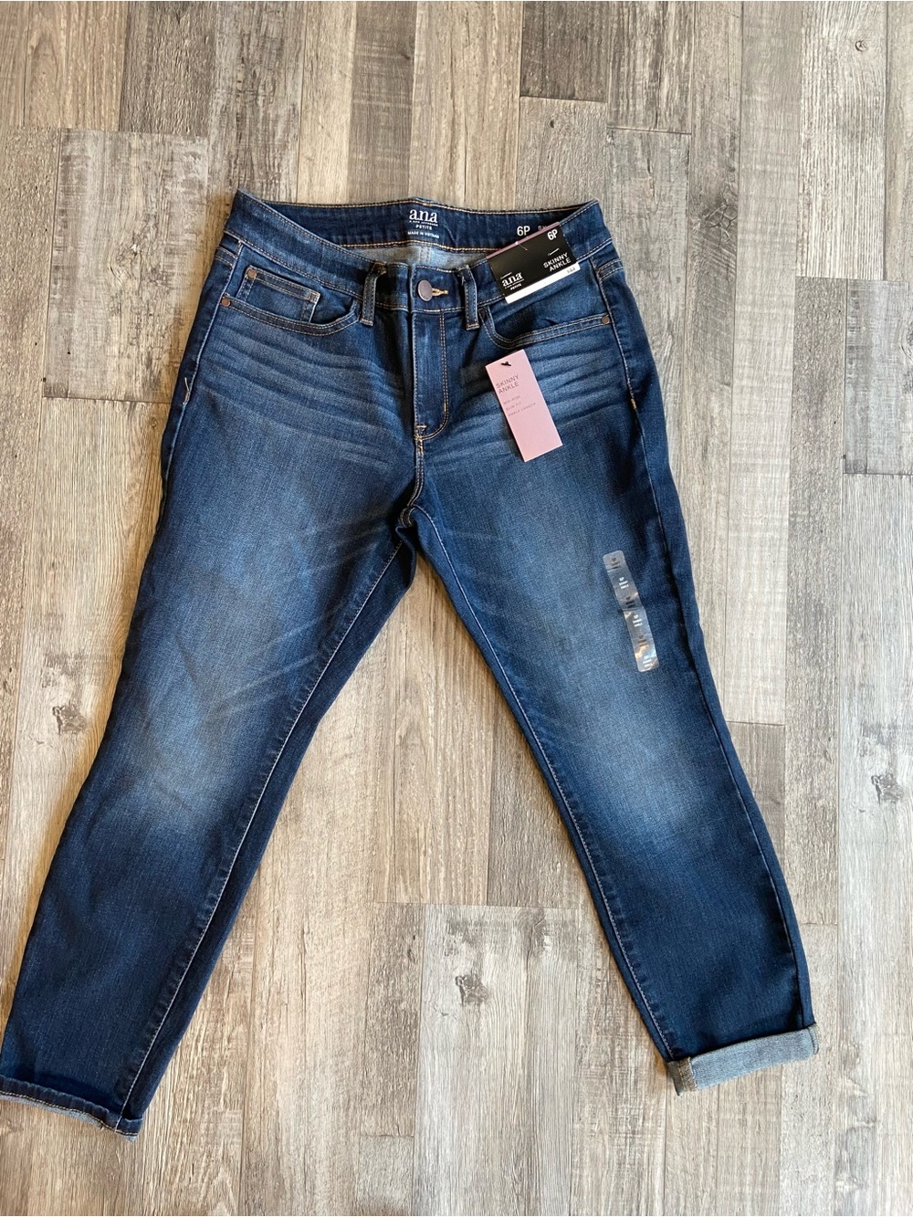 NWT a.n.a. A New Approach Skinny Ankle Slim Fit Mid-Rise Jeans pants sz 6P SALE